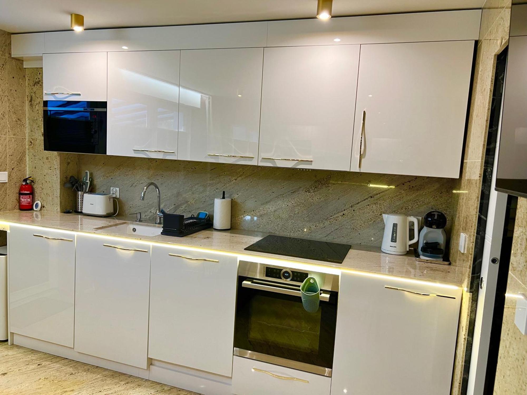 North Nest Luxury Suites غدانسك الغرفة الصورة