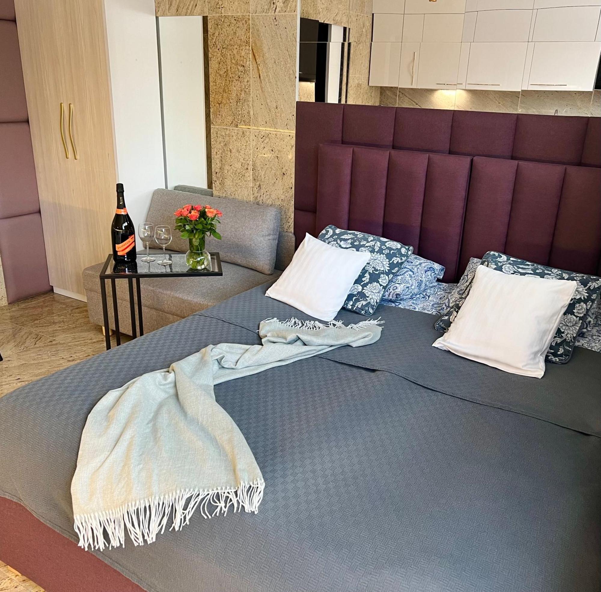 North Nest Luxury Suites غدانسك المظهر الخارجي الصورة