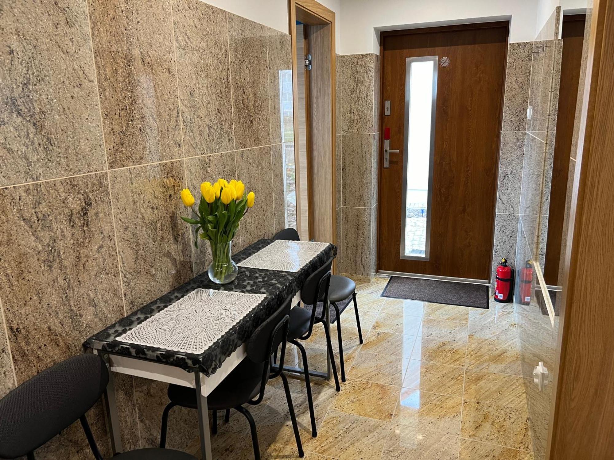 North Nest Luxury Suites غدانسك الغرفة الصورة
